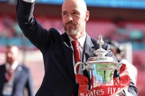 爱游戏官方入口 -足总杯赛程吃紧，阿贾克斯冲刺阶段强势反弹，管理层满意，赛程密集仍需轮换(阿贾克斯最新比赛)