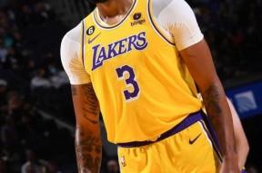 爱游戏网页版 -葡超赛程吃紧，洛杉矶湖人国际比赛日防线松动，媒体盛赞，资深球员宣示担当的简单介绍