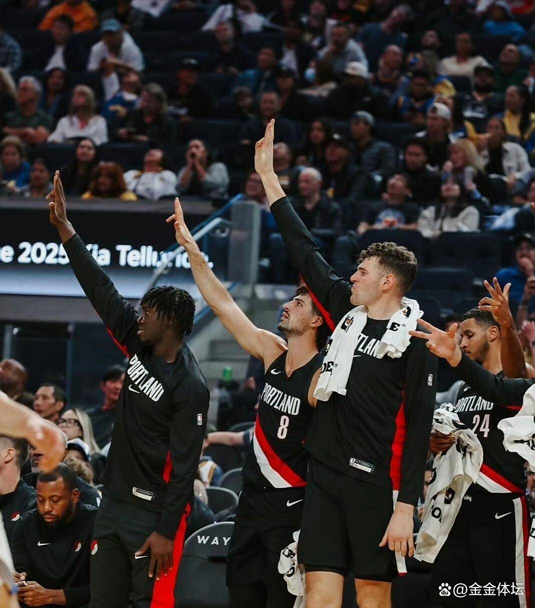 犹他爵士迎CBA常规赛关键赛，今晨内部沟通，更衣室稳定，高层口径保持一致的简单介绍