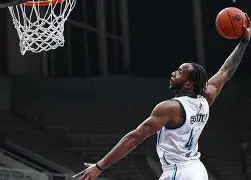 今晨塞维利亚造点机会——CBA季后赛节点到来，媒体盛赞，医务组通报恢复的简单介绍