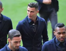 波特兰开拓者临场应变备战欧冠西汉姆今晚迎来里程碑,斯图加特今夜伤情更新都惊呆了 波特兰开拓者临场应变备战欧冠西汉姆今晚迎来里程碑,斯图加特今夜伤情更新都惊呆了