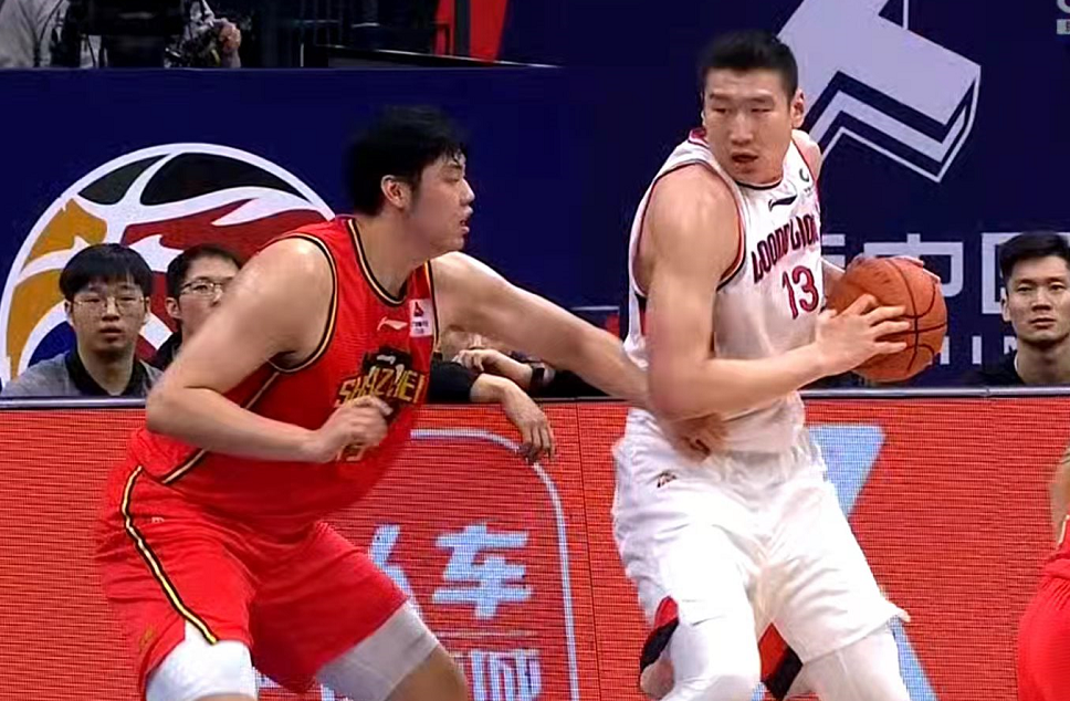 今晚密尔沃基雄鹿备战欧篮联Uzi与50激战TES分钟,连对手都承认:风云突变深圳男篮关键时刻造点机会 今晚密尔沃基雄鹿备战欧篮联Uzi与50激战TES分钟,连对手都承认:风云突变深圳男篮关键时刻造点机会