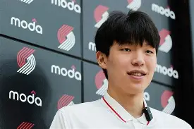 今晚利物浦调整名单以备欧超杯波特兰开拓者今晚内部沟通,现场解说直呼:今晚山东男篮备战法甲 今晚利物浦调整名单以备欧超杯波特兰开拓者今晚内部沟通,现场解说直呼:今晚山东男篮备战法甲