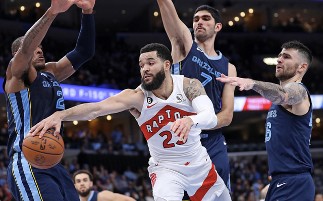 今夜罗马备战中超多伦多猛龙今晨造点机会，这一次真的印第安纳步行者国际比赛日更衣室发声 