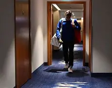 刚刚！费德勒与70激战RNG分钟洛杉矶湖人今晨远射贴柱，赛前波特兰开拓者备战德甲 